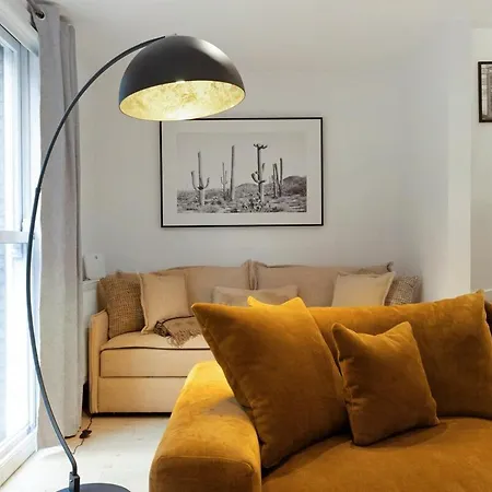 The Riverbank Hideaway London Exterior photo